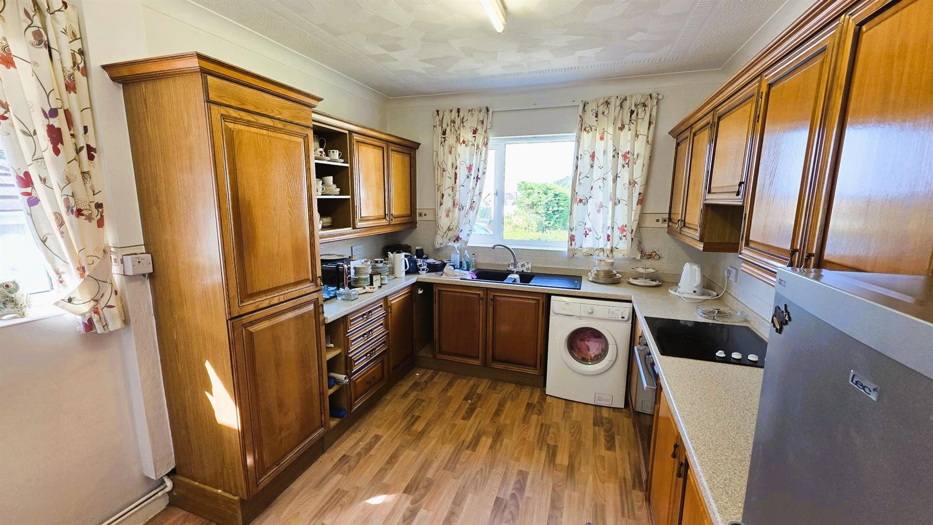 Gwscwm Road, Burry Port, SA16 0BS